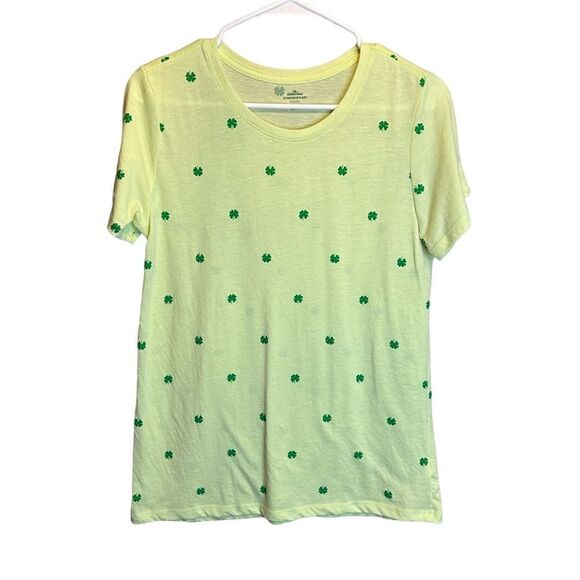 5 for $25🔥Medium (8-10) St. Patrick's Day Celebrate! Shamrock Green T-Shirt - Picture 1 of 6